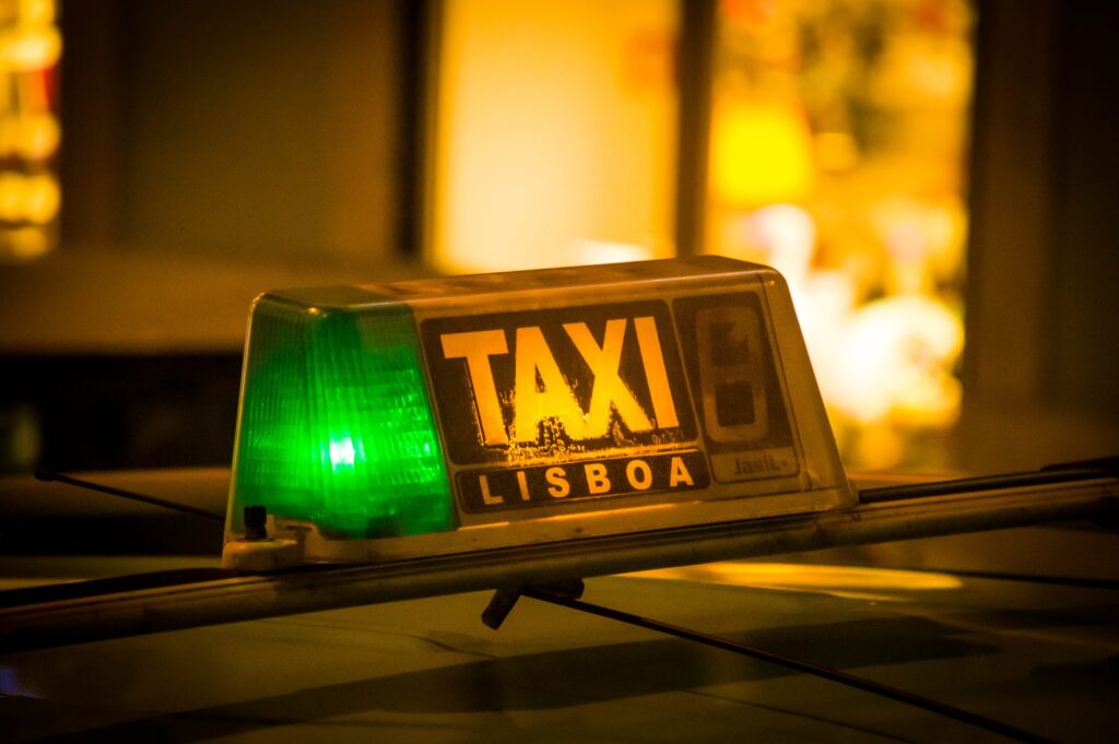 lisbon taxi